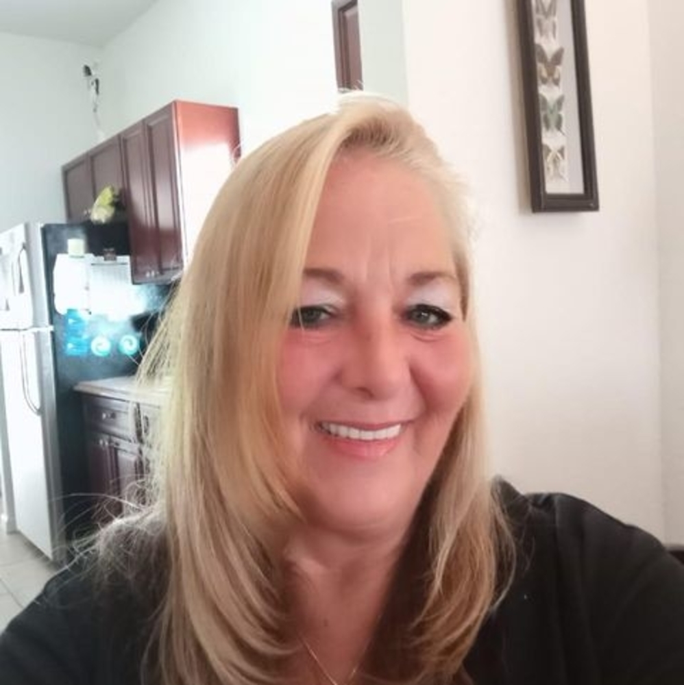 Meet your Posher, Shelly